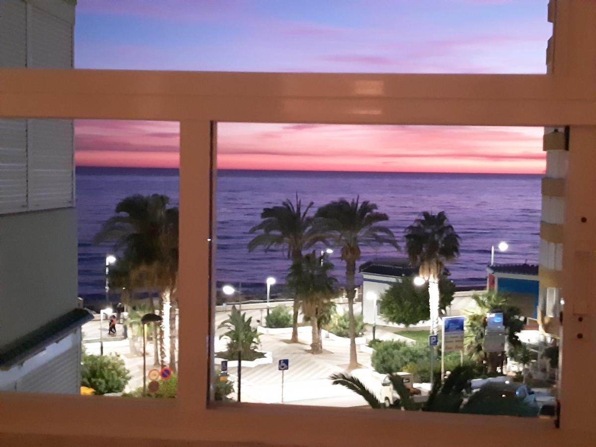 Torrox, Superbe Et Sur La Plage! Exterior photo